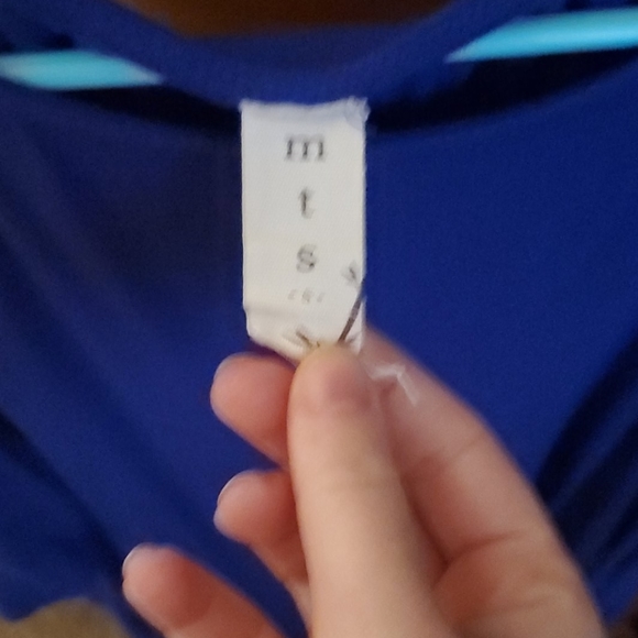 MTS Royal Blue long top with shoulder cut outs - Picture 3 of 7